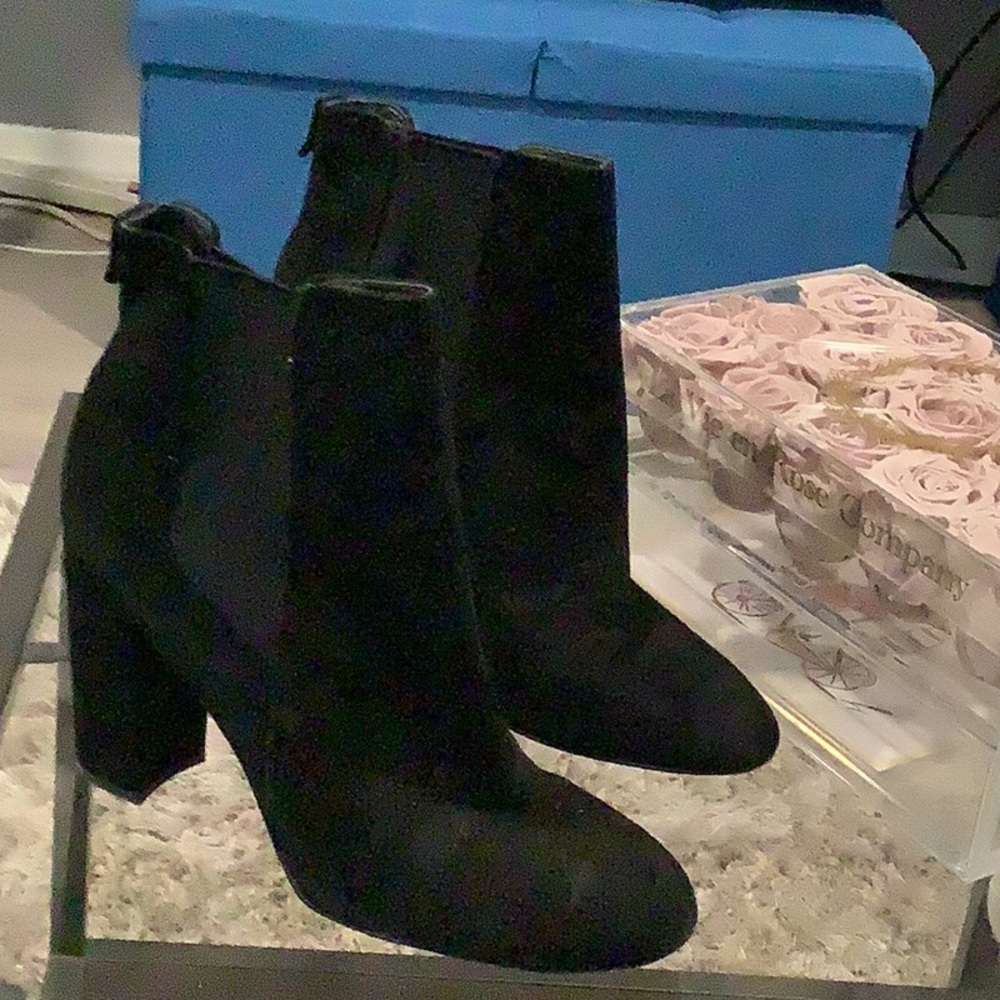 Sam Edelman black suede boots size 9
